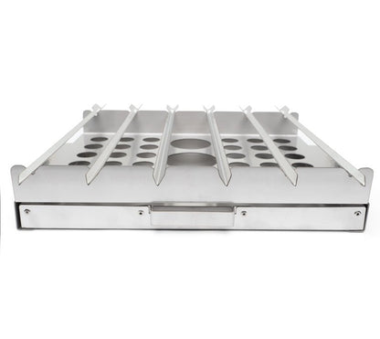 Easily removable smoker tray