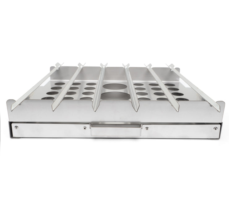 Easily removable smoker tray
